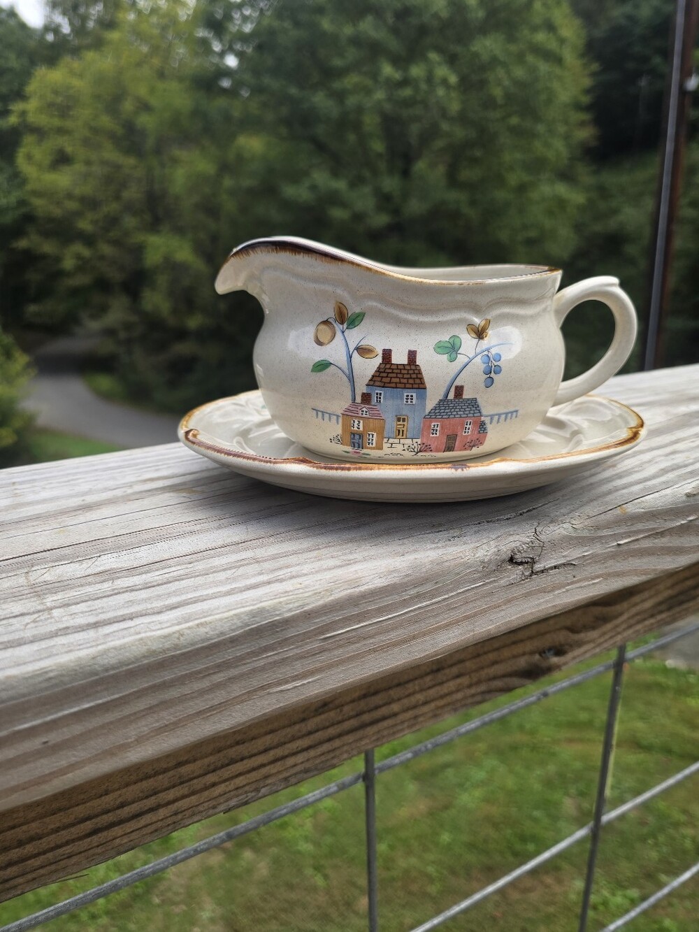 Vintage International Stoneware Heartland Gravy Boat & Underplate Set | Folk Art